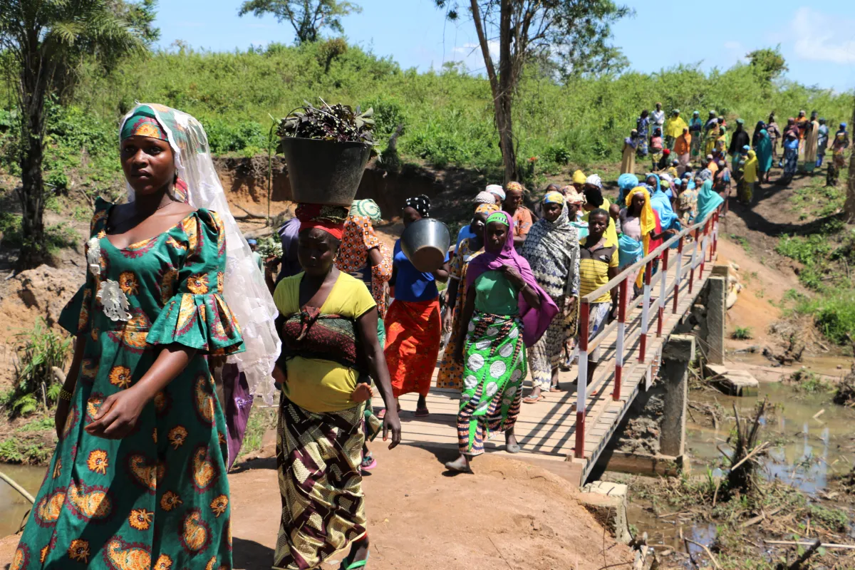 Femmes refugiees dans le Nord Cameroun